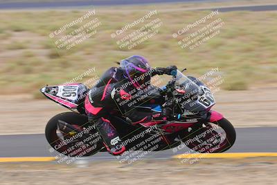 media/Sep-11-2022-SoCal Trackdays (Sun) [[81b7e951af]]/Turn 9 Inside (910am)/